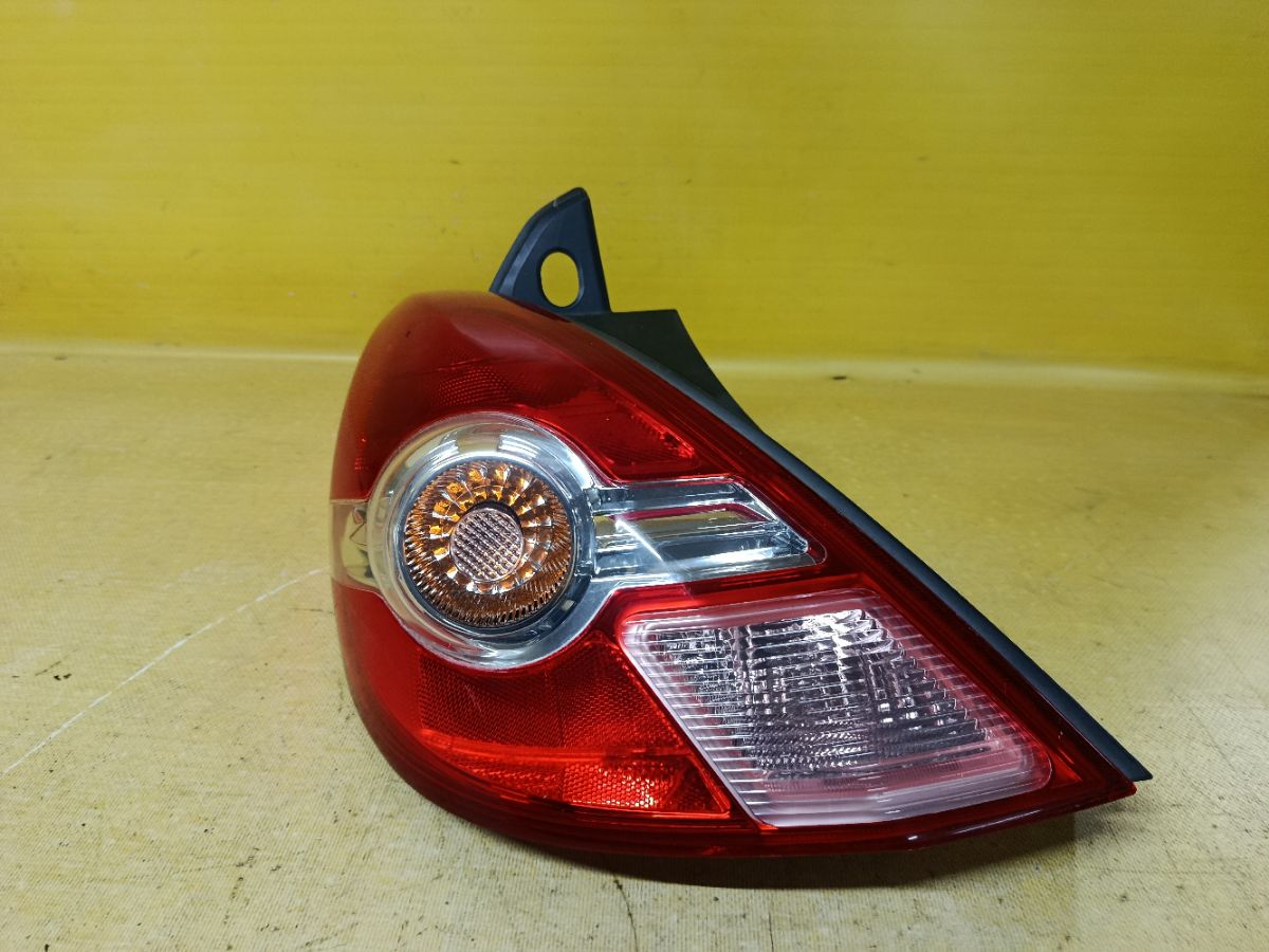 Стоп P7511 P7511,931.NS1925L, P4086L на Nissan Tiida C11 Фото 3