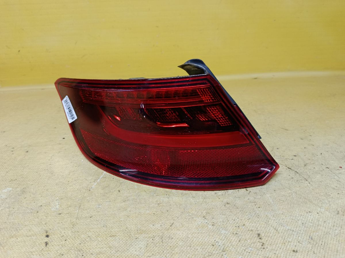 Стоп 8V4945095D на Audi A3 8V Фото 1