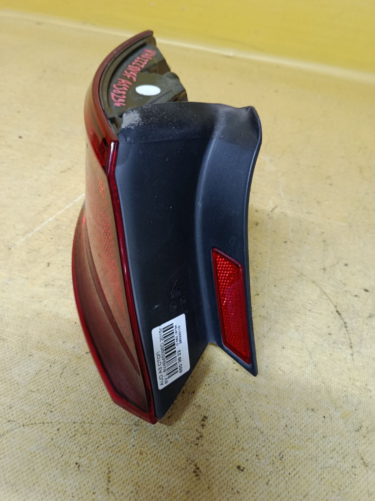 Стоп 8V4945095D на Audi A3 8V Фото 3