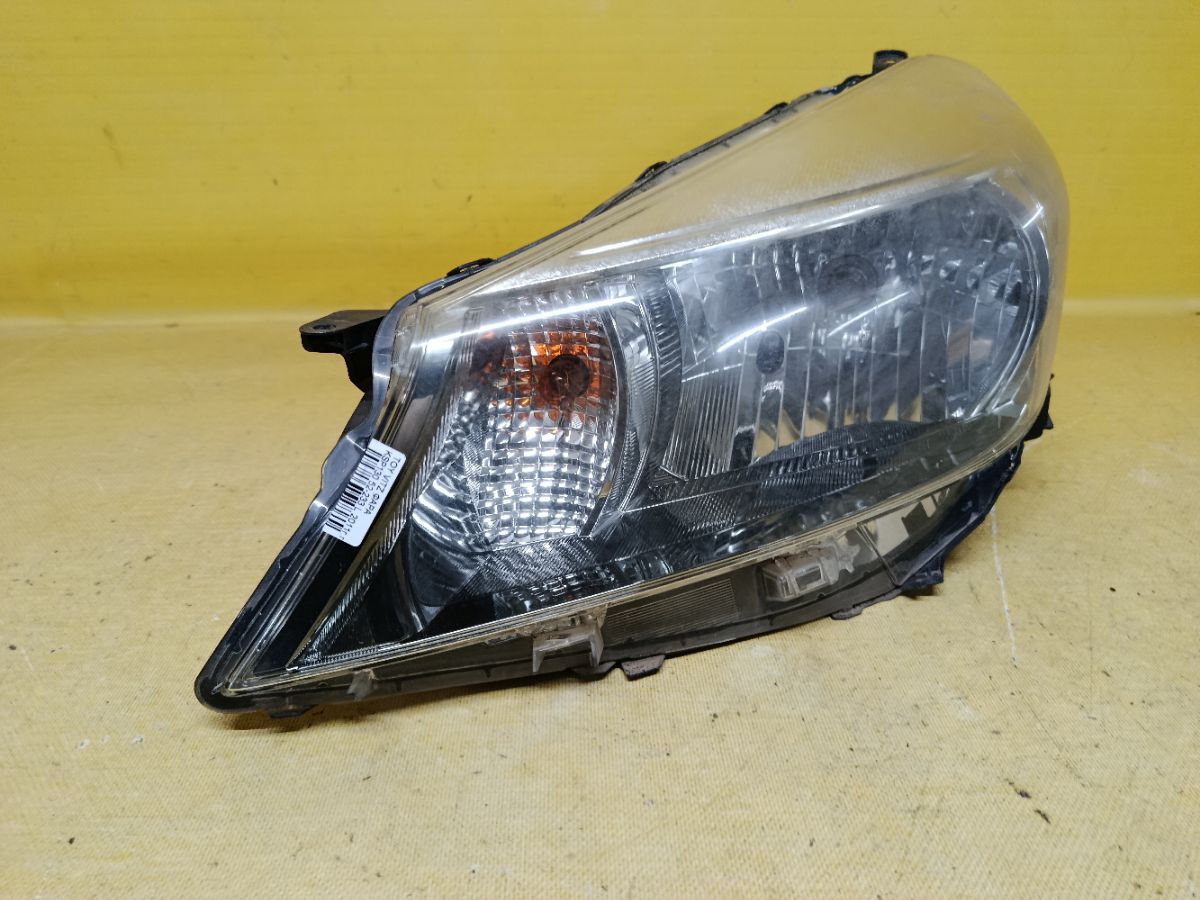 Фара 52-233 52-233 на Toyota Vitz KSP130 Фото 2
