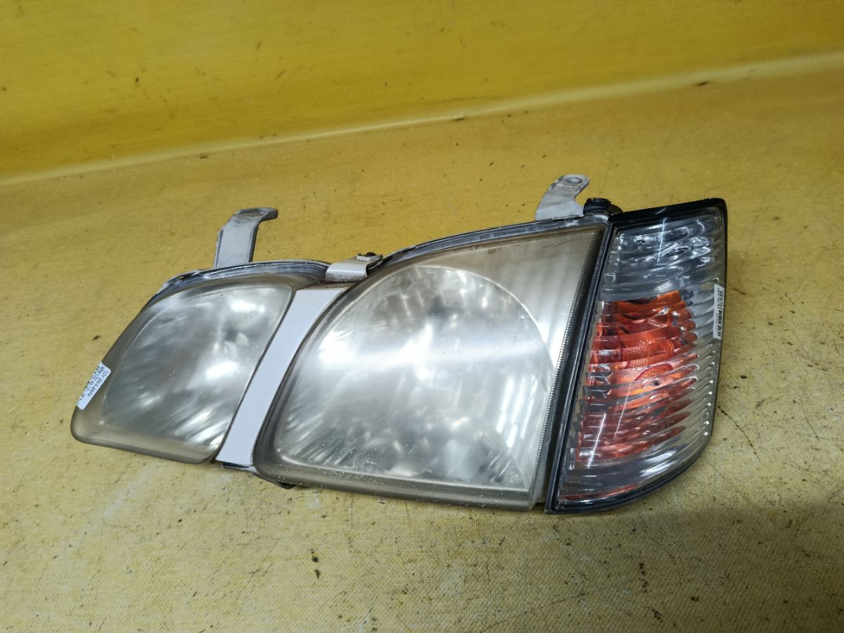 Фара 44-13 44-13 на Toyota Gaia SXM10G Фото 1