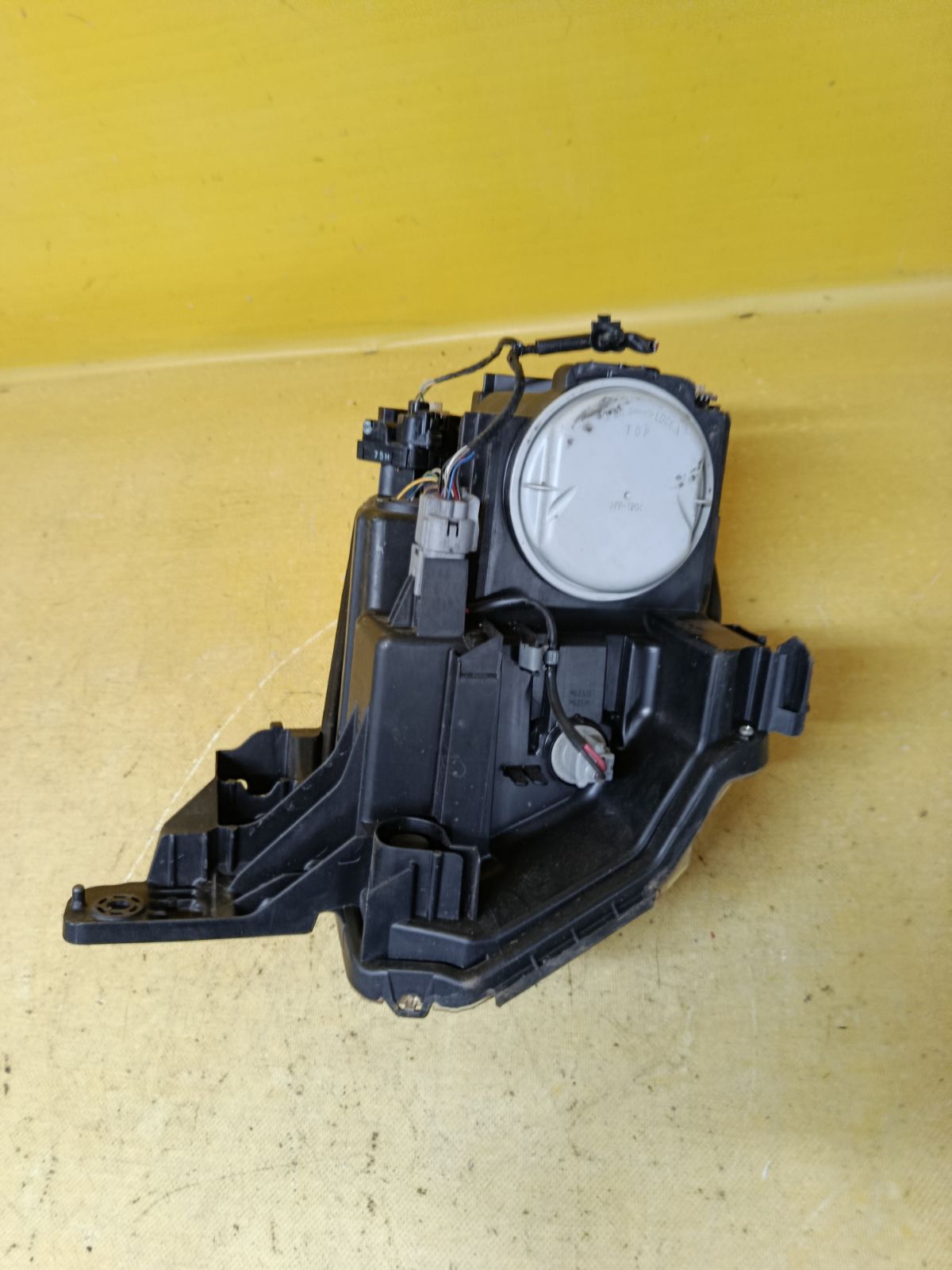 Фара 100-69020 100-69020 на Daihatsu Cast LA250A Фото 5