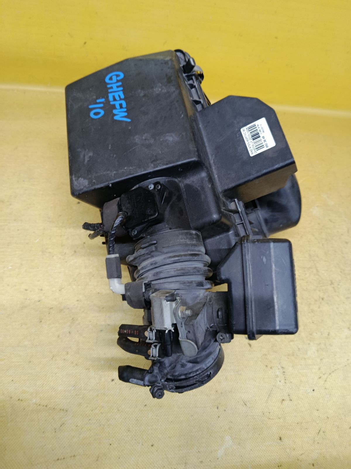 Корпус воздушного фильтра на Mazda Atenza GHEFW LF Фото 1