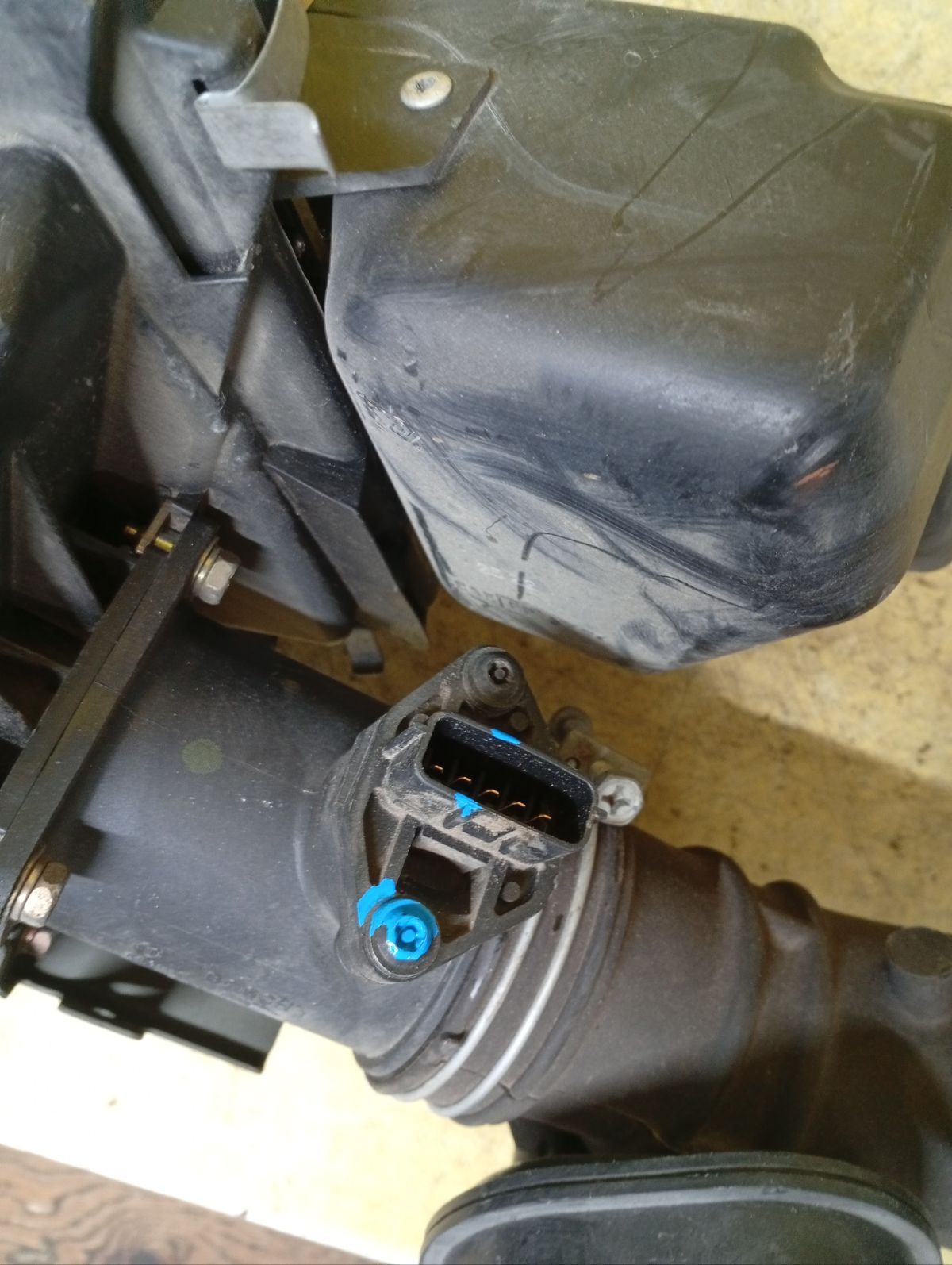 Датчик расхода воздуха 22680-AU300, 0280218117 на Nissan Sunny FB15 QG15DE Фото 6