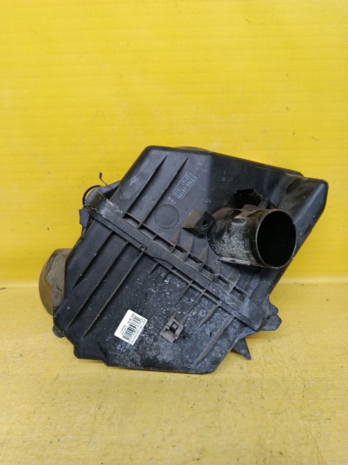 Датчик расхода воздуха 22204-22010, 22204-0J010 на Toyota Ipsum ACM21W 2AZ-FE Фото 2