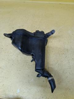 Бачок расширительный 1713754302601, 17137519368, 17137543026, 17137567462, 17137607482, 17137640514 на Bmw 3-Series E90-VA72 N46 Фото 2