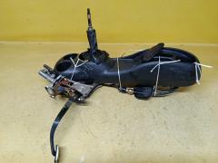 Ручка КПП на Toyota Vitz NCP13 1NZ-FE