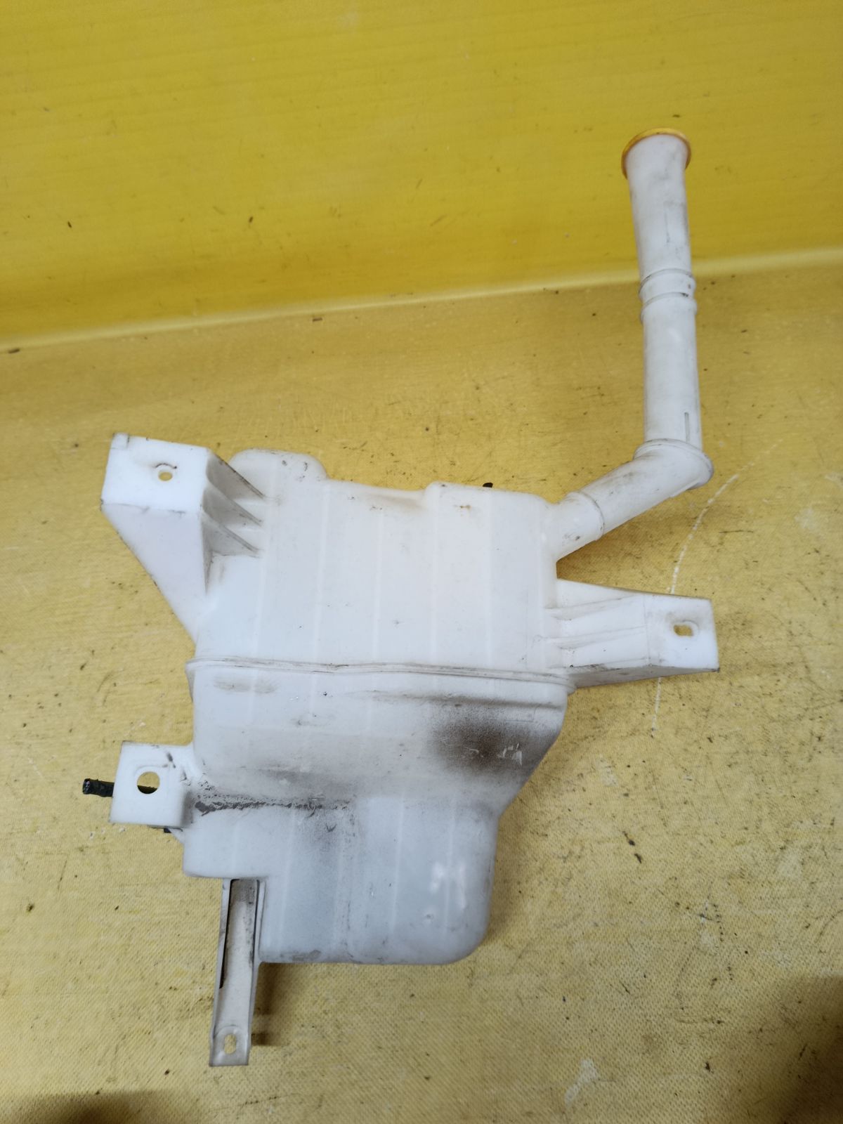 Бачок омывателя на Mazda Atenza GHEFW Фото 2