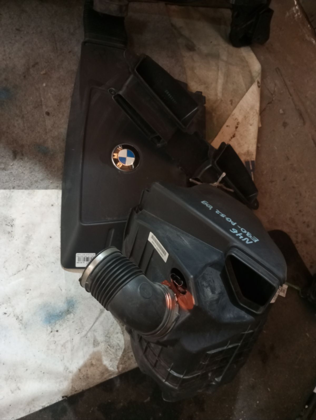 Корпус воздушного фильтра 1371756192802, 756091803 на Bmw 3-Series E90-PG52 N46 Фото 4
