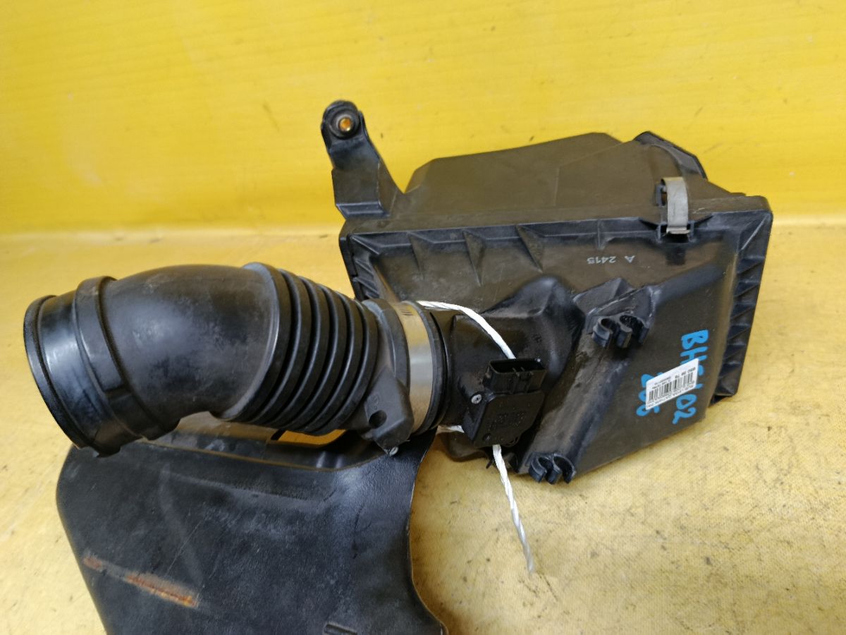 Датчик расхода воздуха 22680AA310, DK-AF198 на Subaru Legacy Wagon BH5 EJ206 Фото 2