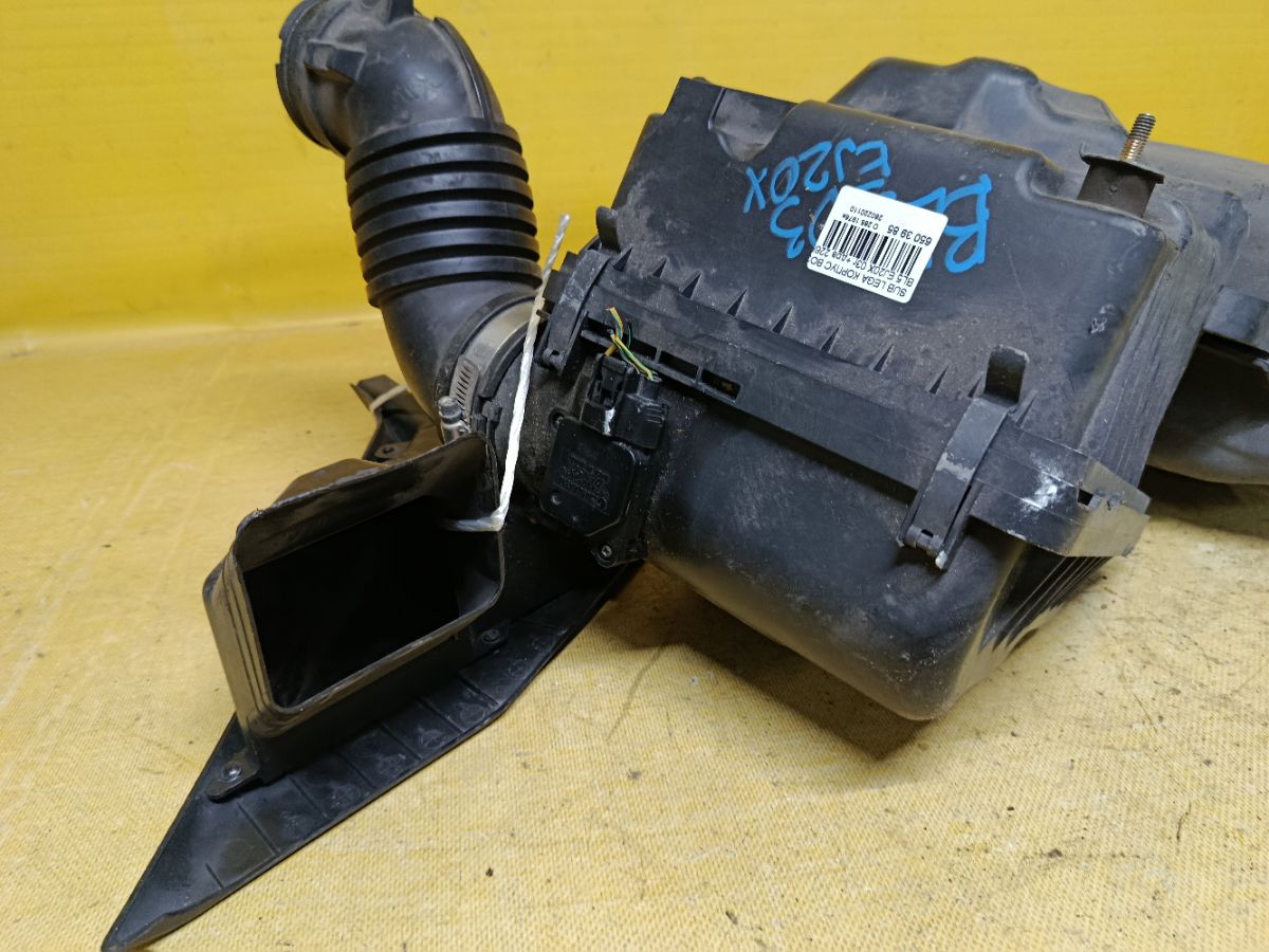 Корпус воздушного фильтра на Subaru Legacy BL5 EJ20X Фото 4