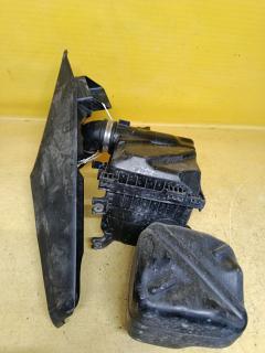 Корпус воздушного фильтра на Subaru Legacy BL5 EJ20X