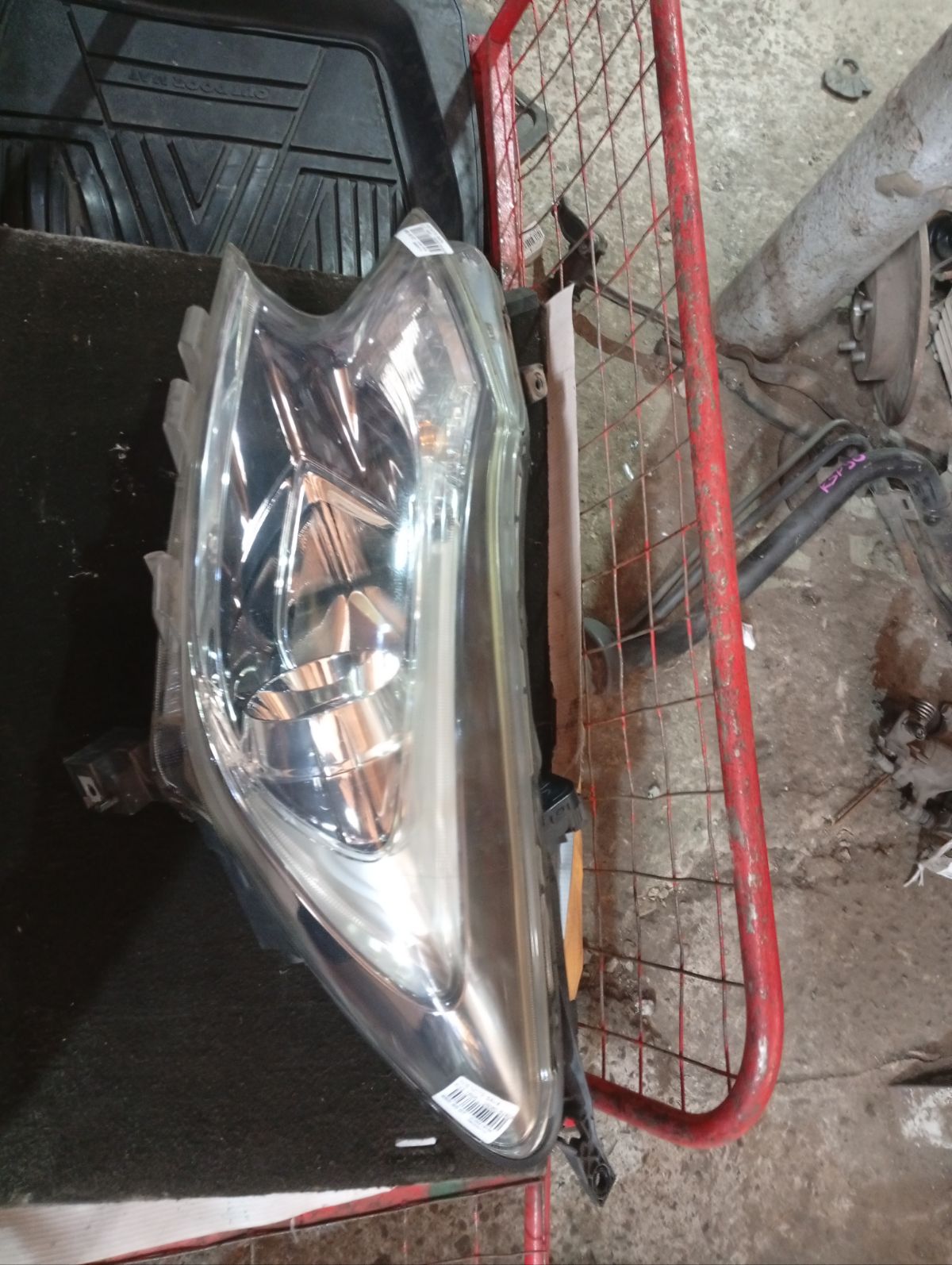 Фара 1895 1895,26060-5VA0A на Nissan Note E12 Фото 7