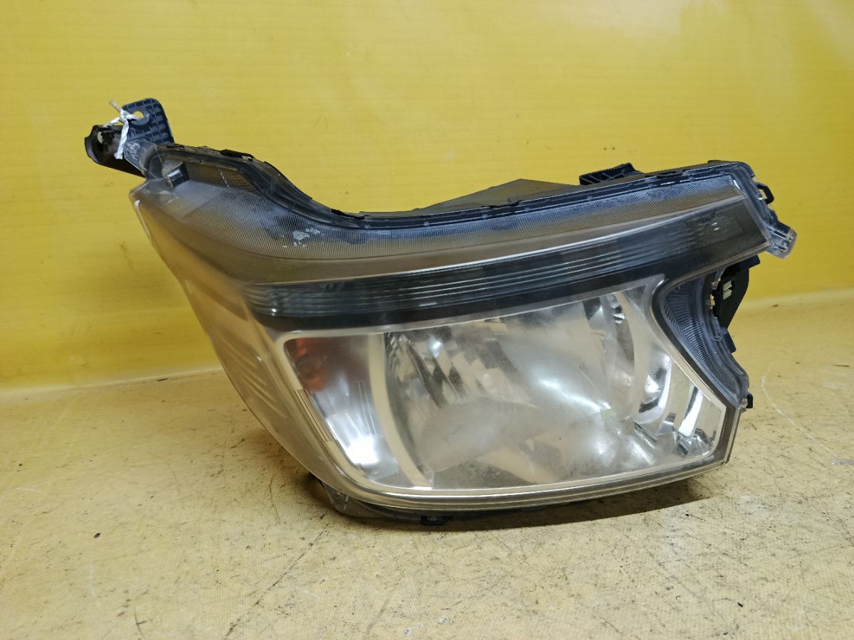 Фара W1343 W1343 на Honda N-Wgn JH1 Фото 1