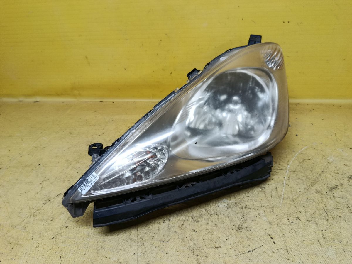 Фара P6869 P6869 на Honda Fit GE6 Фото 1