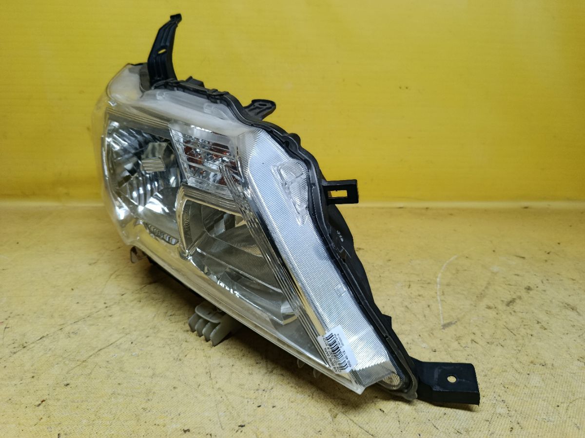 Фара 100-23097 100-23097 на Nissan Serena C26 Фото 5