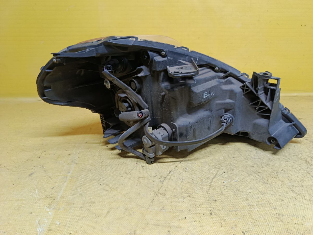 Фара P7779 P7779 на Nissan Tiida C11 Фото 4