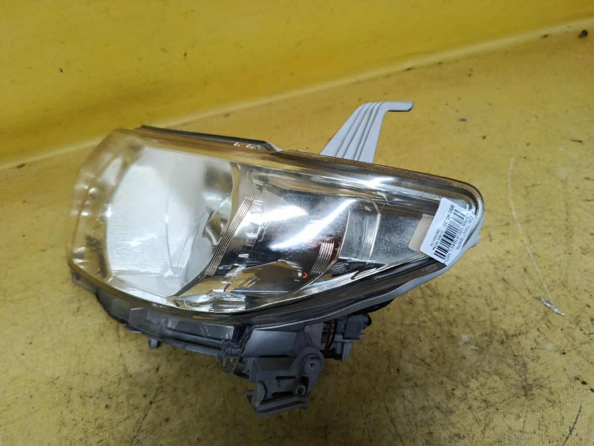 Фара 100-51944 100-51944 на Daihatsu Tanto L375S Фото 3