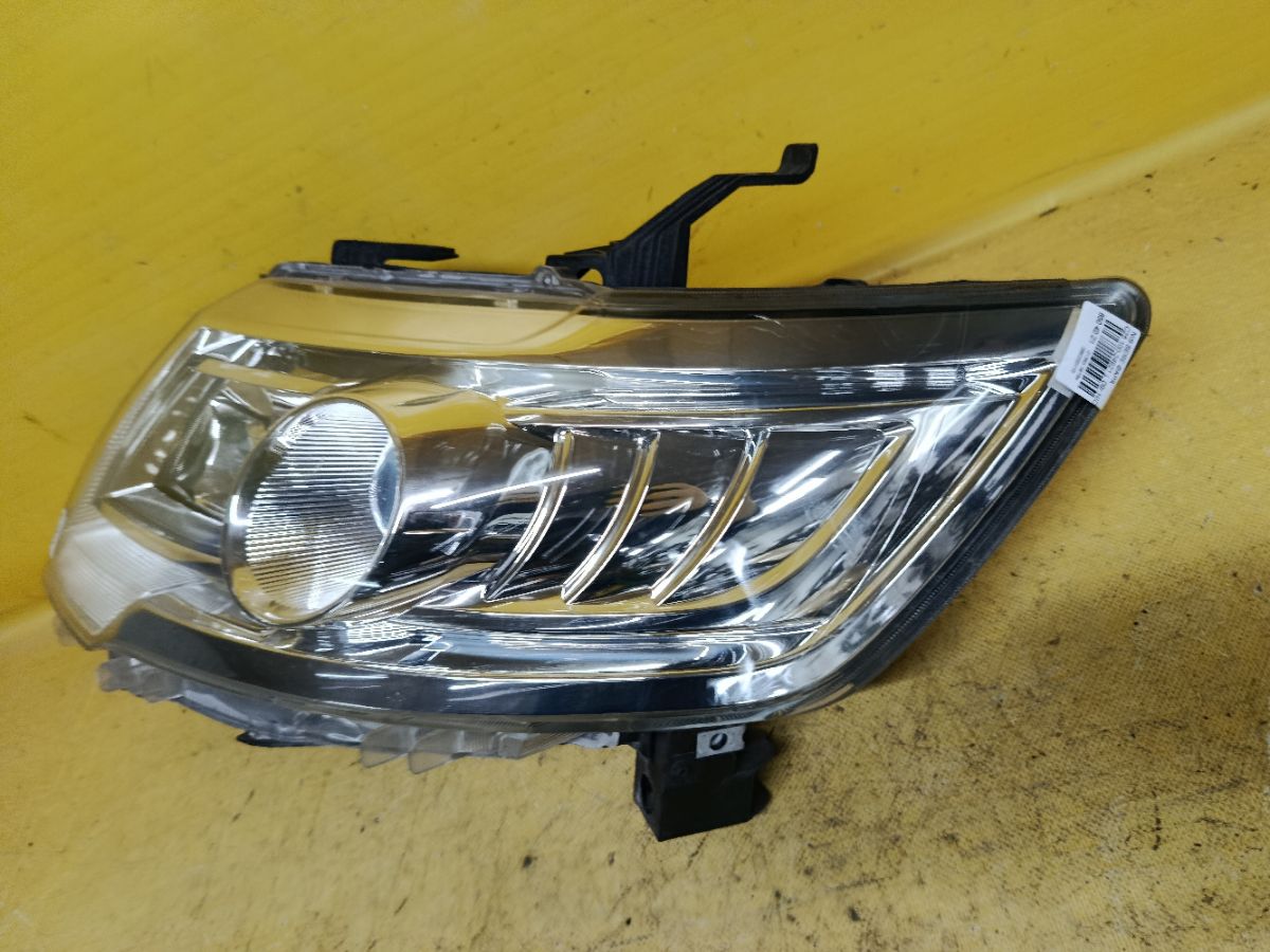 Фара 100-24921 100-24921 на Nissan Serena C25 Фото 3