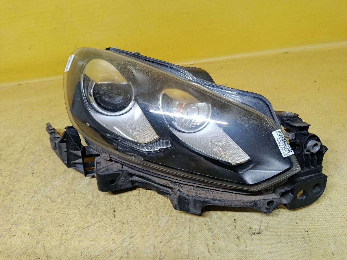 Фара 5K2941752C на Volkswagen Golf Vi 5K Фото 1