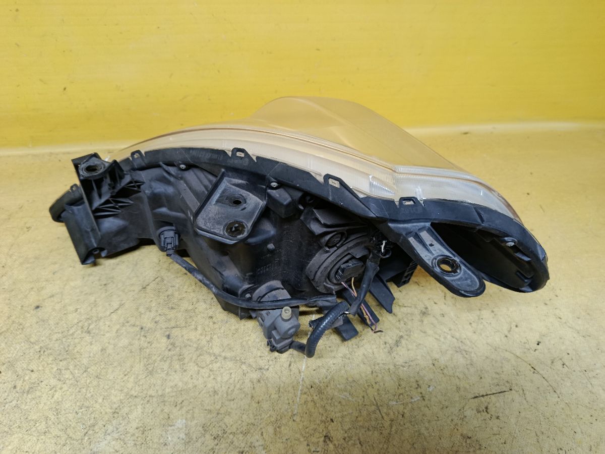 Фара P7779 P7779 на Nissan Tiida C11 Фото 4