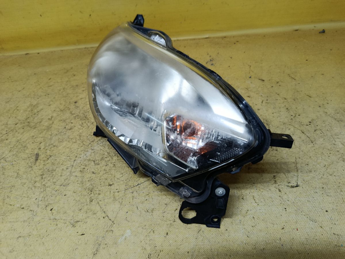 Фара 100-67052 100-67052 на Nissan Dayz Roox B21A Фото 2