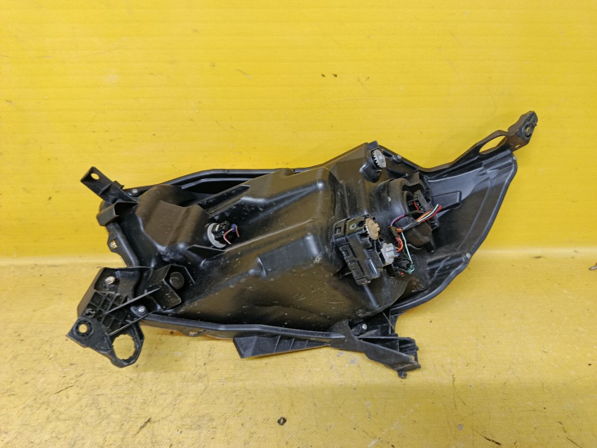 Фара 100-67052 100-67052 на Nissan Dayz Roox B21A Фото 6