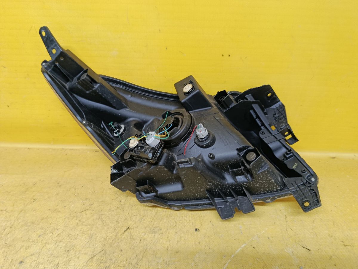 Фара 100-59330 100-59330 на Suzuki Solio MA26S Фото 4