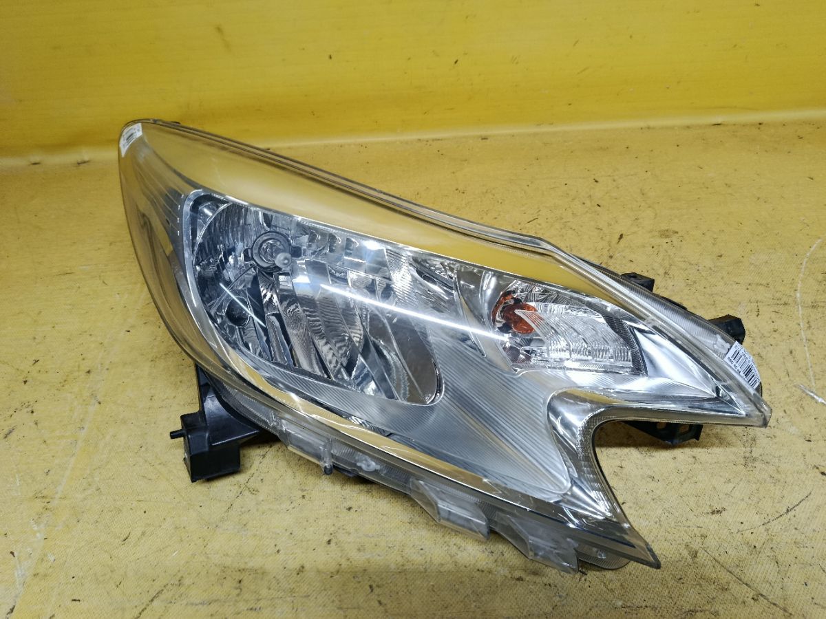 Фара 1868 1868,26010-3VA5A на Nissan Note E12 Фото 1