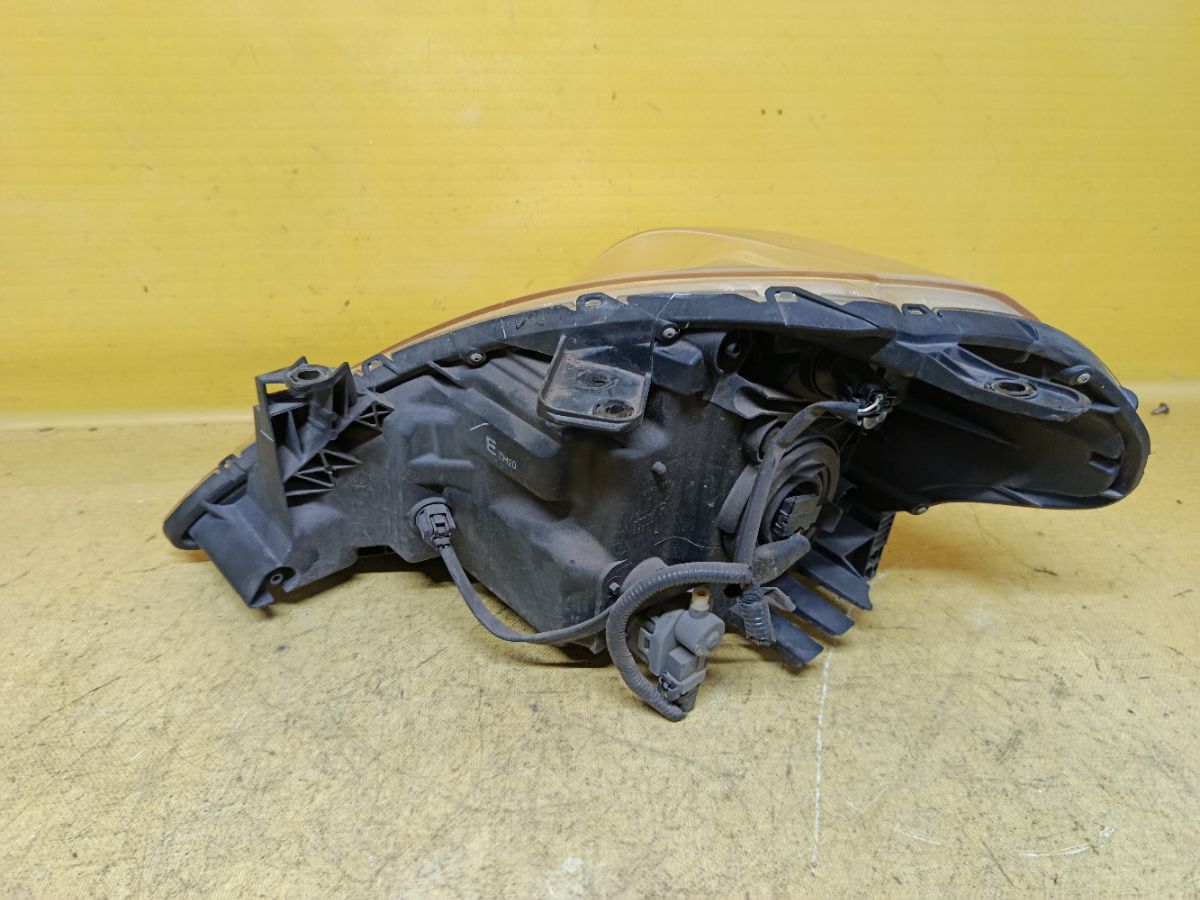 Фара P7779 P7779 на Nissan Tiida C11 Фото 4