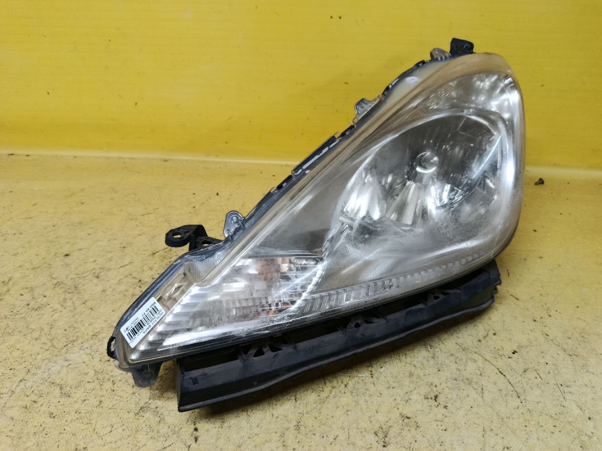 Фара P9604 P9604 на Honda Fit Hybrid GP1 Фото 1
