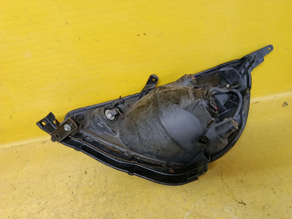 Фара P1680 P1680 на Honda Fit GD1 Фото 5