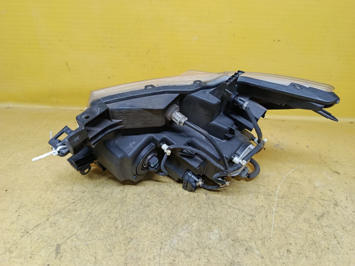 Фара 100-23009 100-23009 на Nissan Elgrand TE52 Фото 5