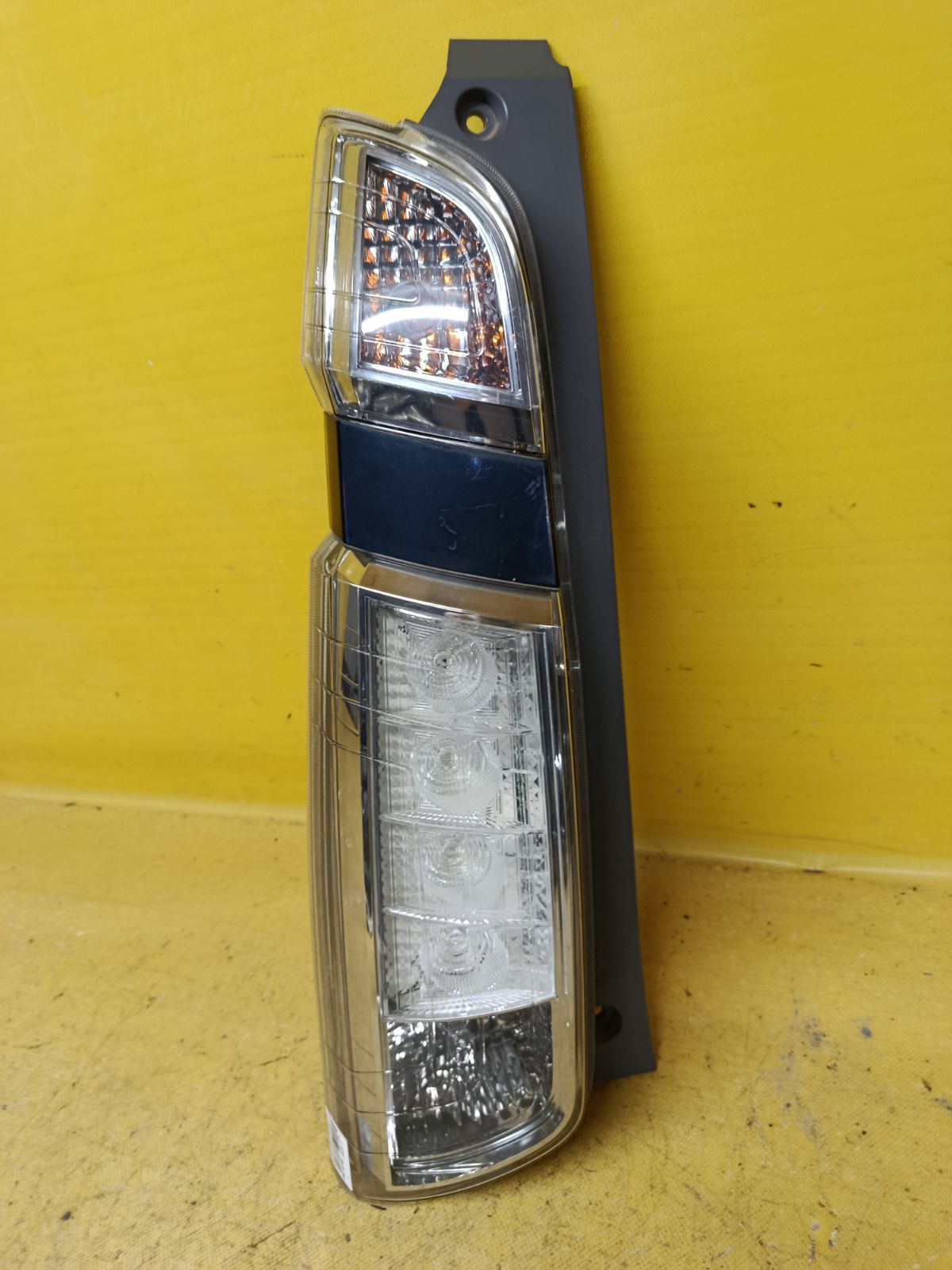 Стоп W1400 W1400 на Honda N-Wgn JH1 Фото 1