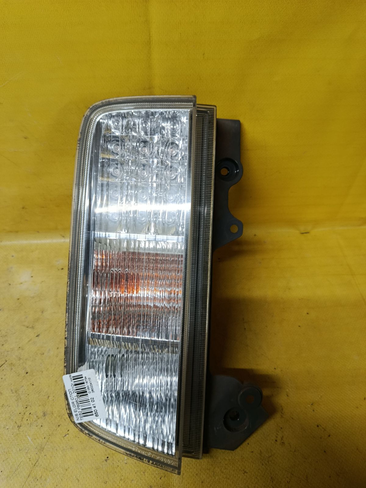 Стоп P8960 P8960 на Nissan Elgrand TE52 Фото 1