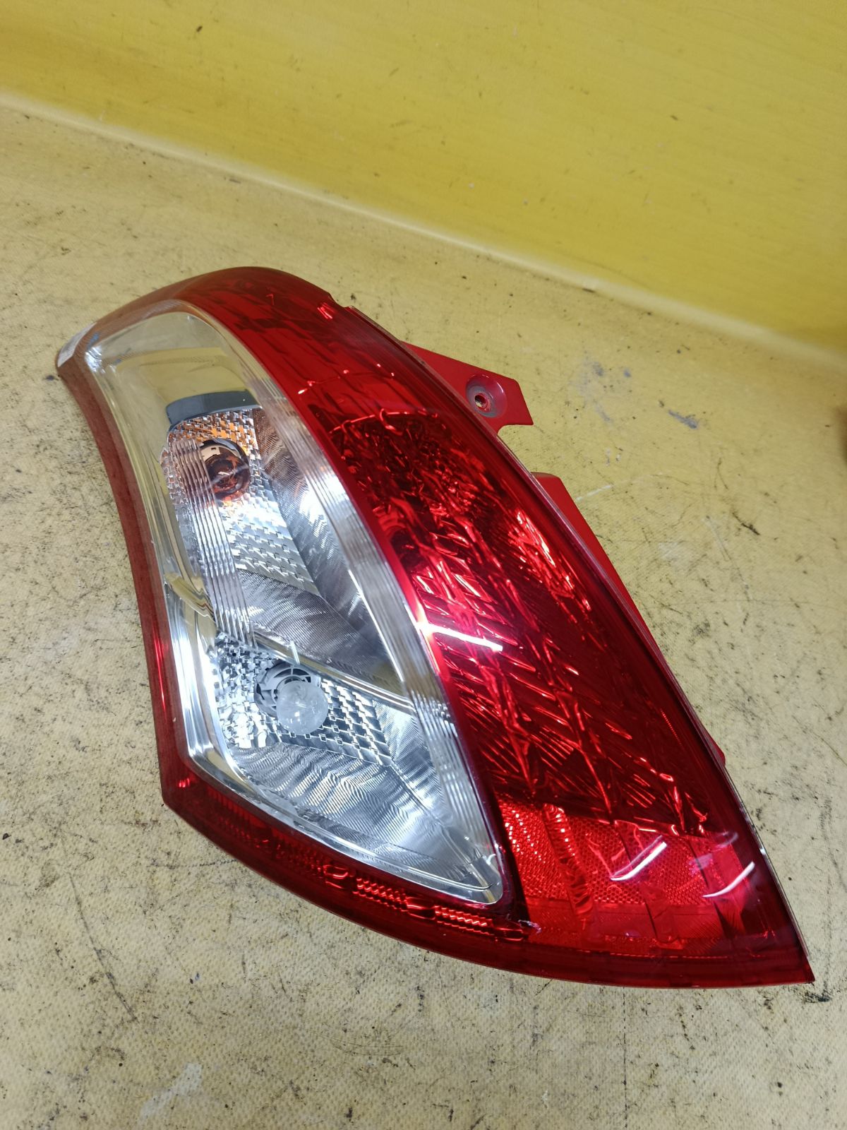 Стоп 5035 5035 на Suzuki Swift ZC72S Фото 1