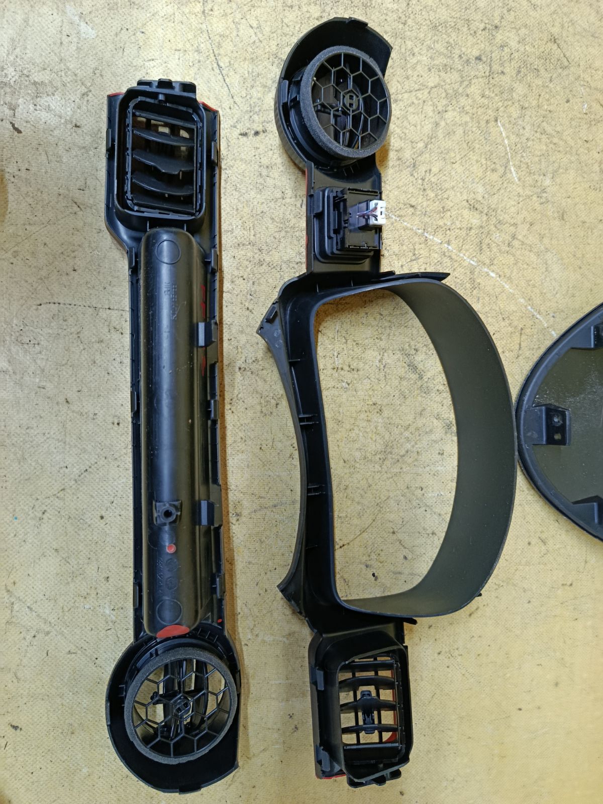 Консоль спидометра 73841-62R1, 73320-62R0, 73322-62R0 на Suzuki Ignis FF21S Фото 6