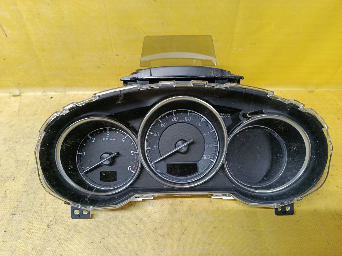 Спидометр на Mazda Atenza Wagon GJ2FW SH-VPTR Фото 1