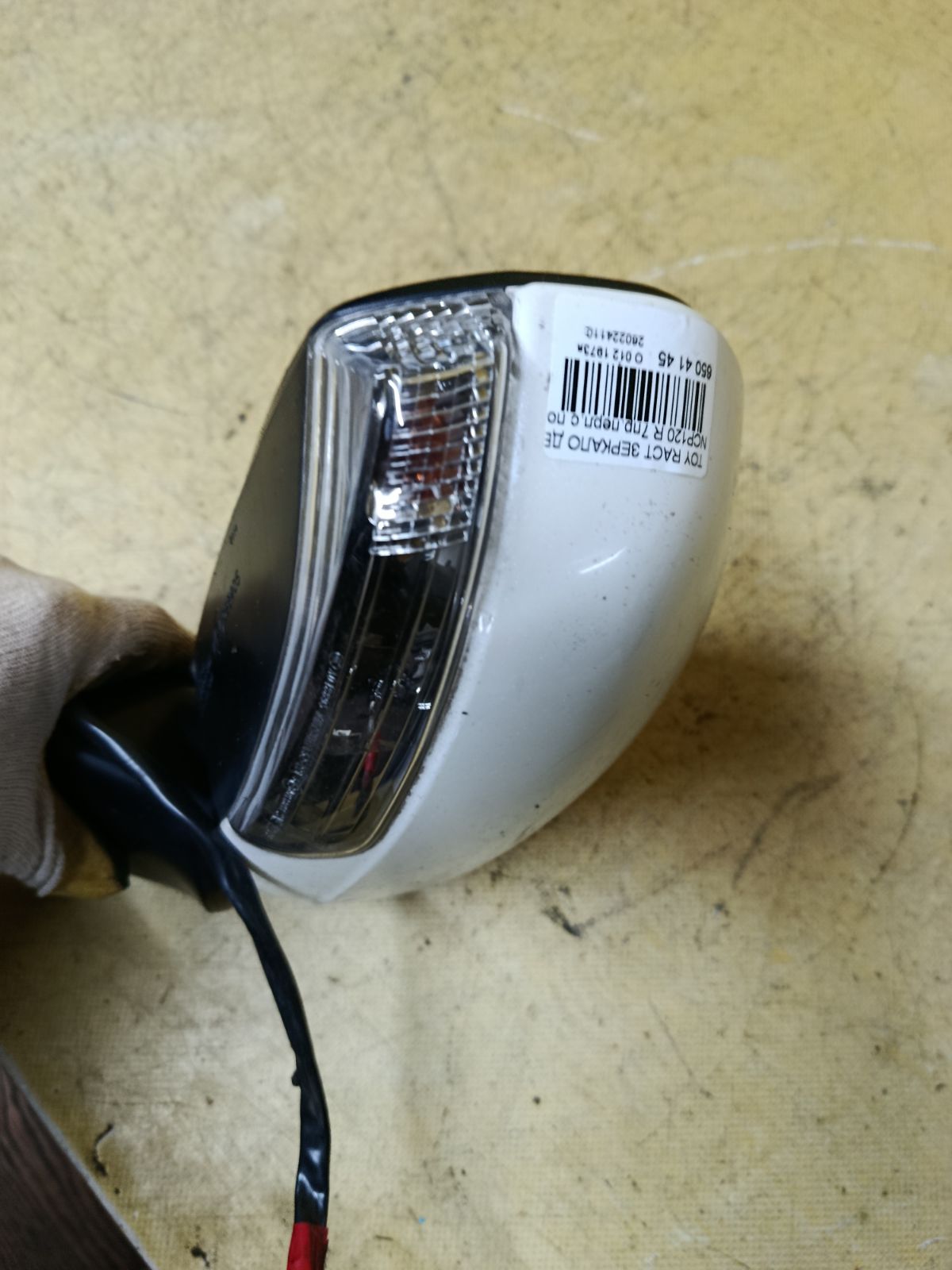 Зеркало двери боковой на Toyota Ractis NCP120 Фото 4