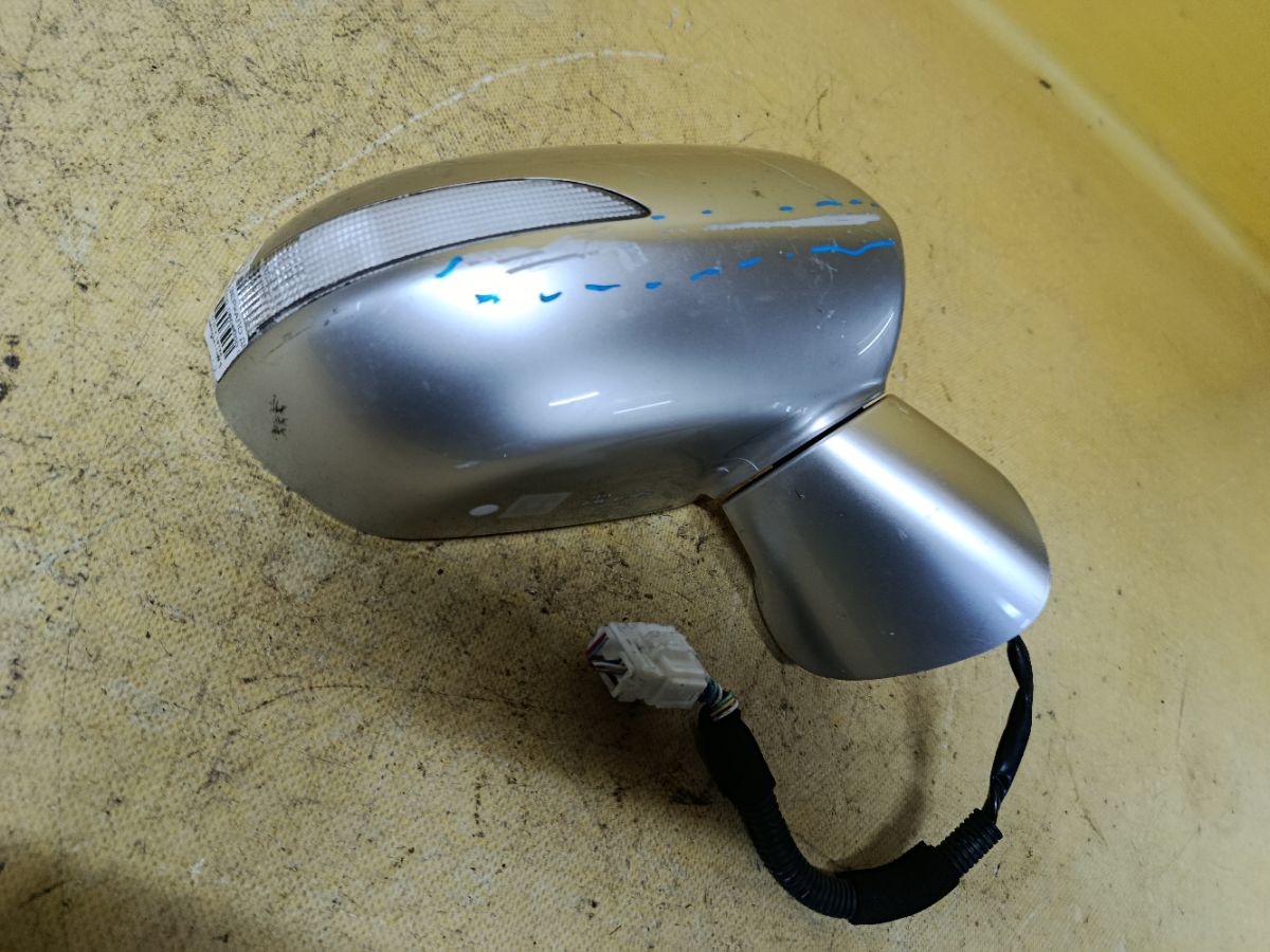 Зеркало двери боковой на Honda Stream RN6 Фото 1