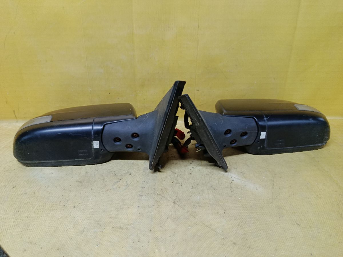 Зеркало двери боковой на Nissan Serena FC26 Фото 2