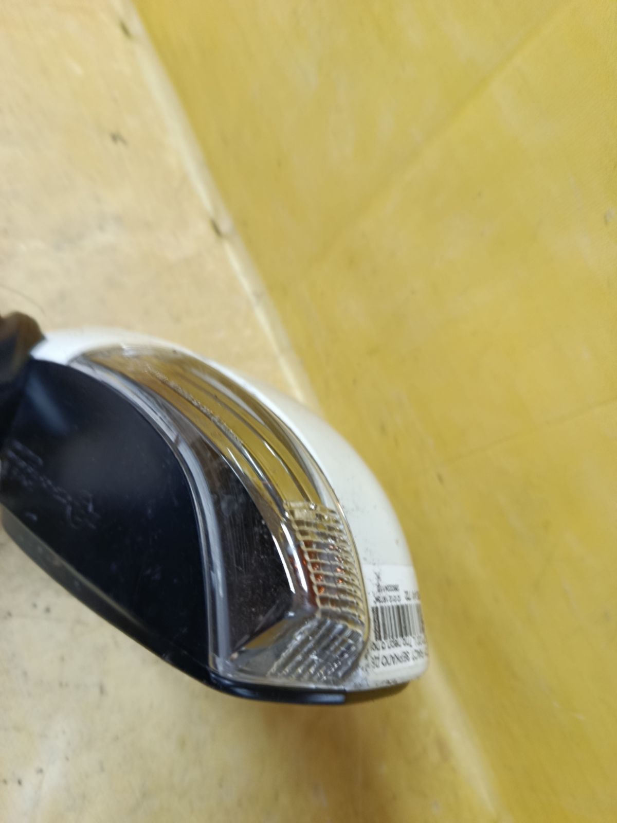 Зеркало двери боковой на Toyota Ractis NCP120 Фото 3