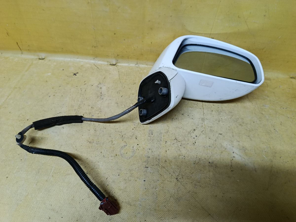 Зеркало двери боковой на Nissan Tiida Latio SC11 Фото 4