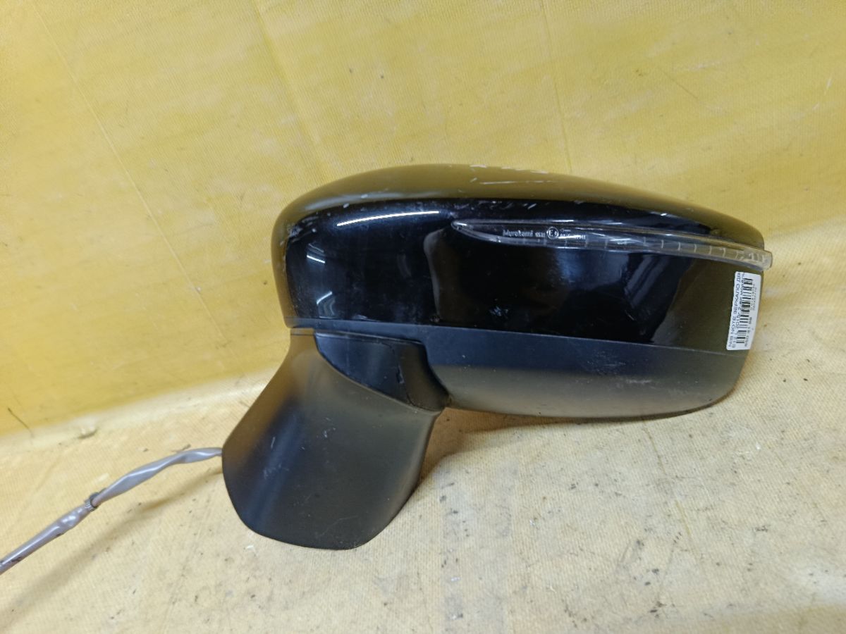 Зеркало двери боковой на Nissan Note E12 Фото 1