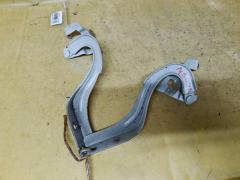 Крепление капота на Toyota Tank M900A