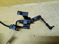 Датчик регулировки наклона фар на Honda Stream RN7, Заднее расположение