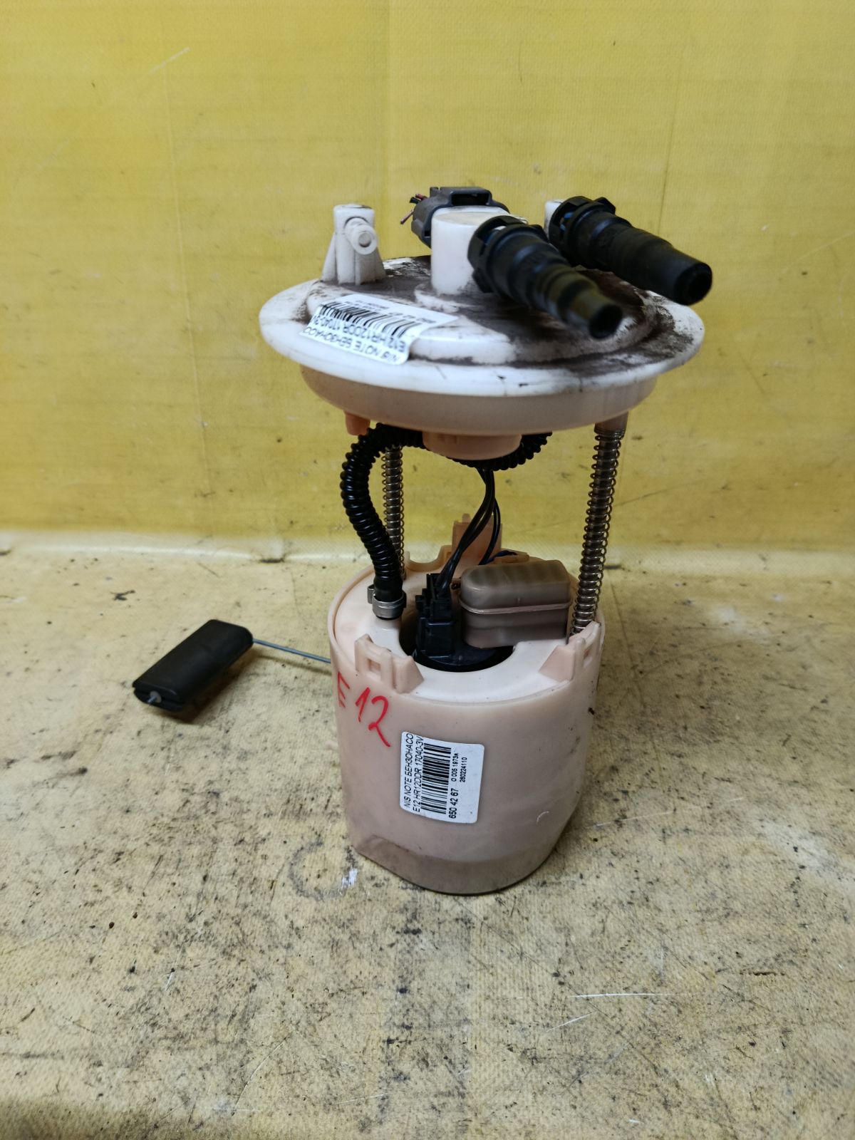 Бензонасос 17040-3VA1A на Nissan Note E12 HR12DDR Фото 5