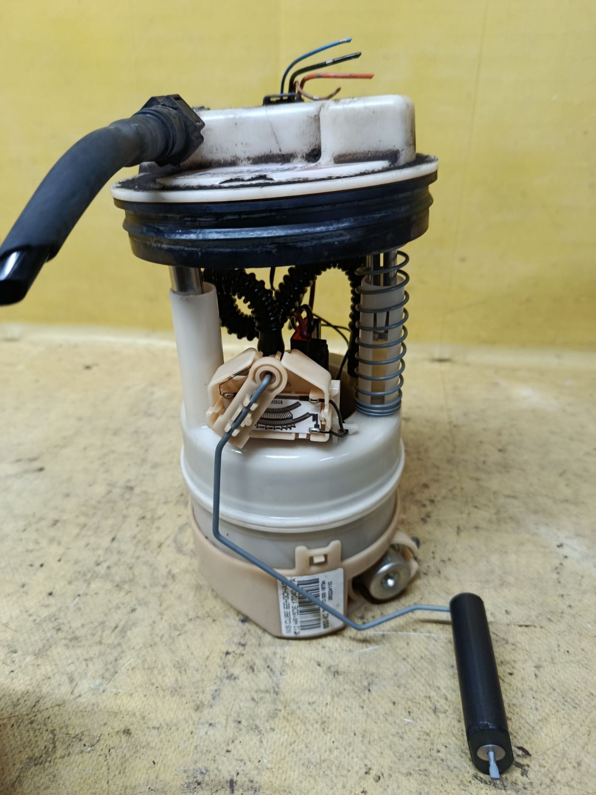 Бензонасос 17040-1FA1A на Nissan Cube Z12 HR15DE Фото 2