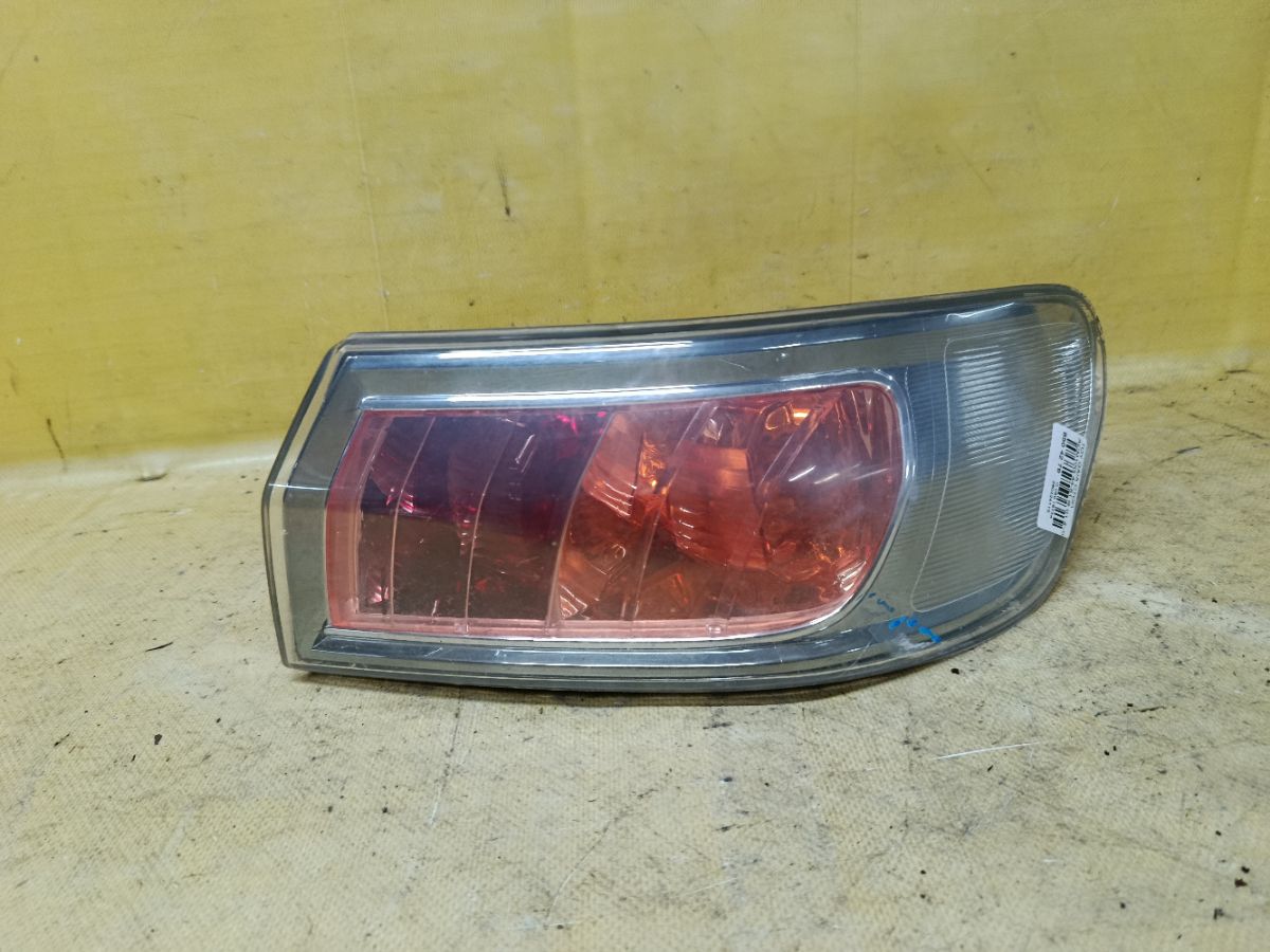 Стоп 44-51 44-51 на Toyota Gaia ACM10G Фото 1