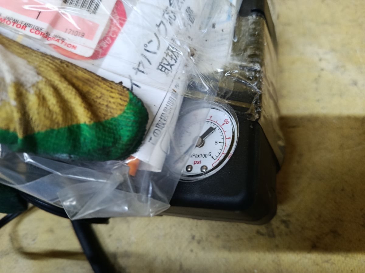 Компрессор для колес 43311-81M00 на Suzuki Фото 3